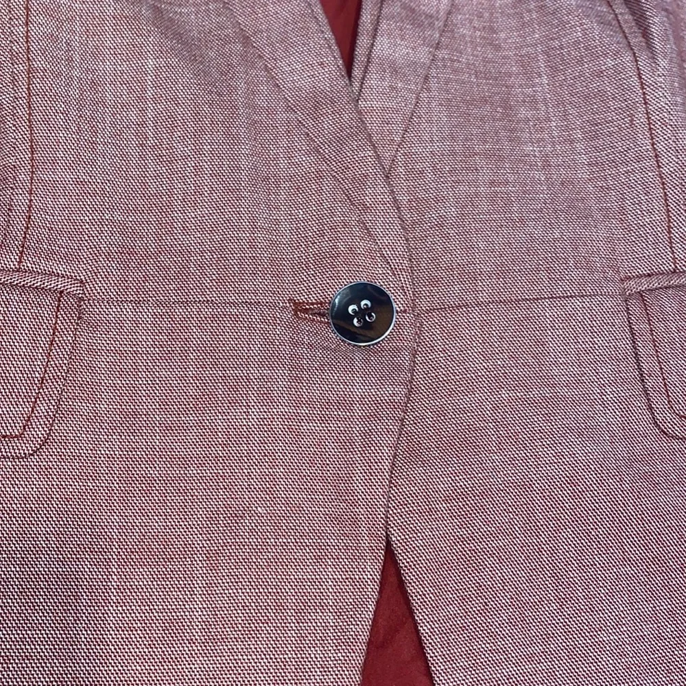 New York and company One button Vest